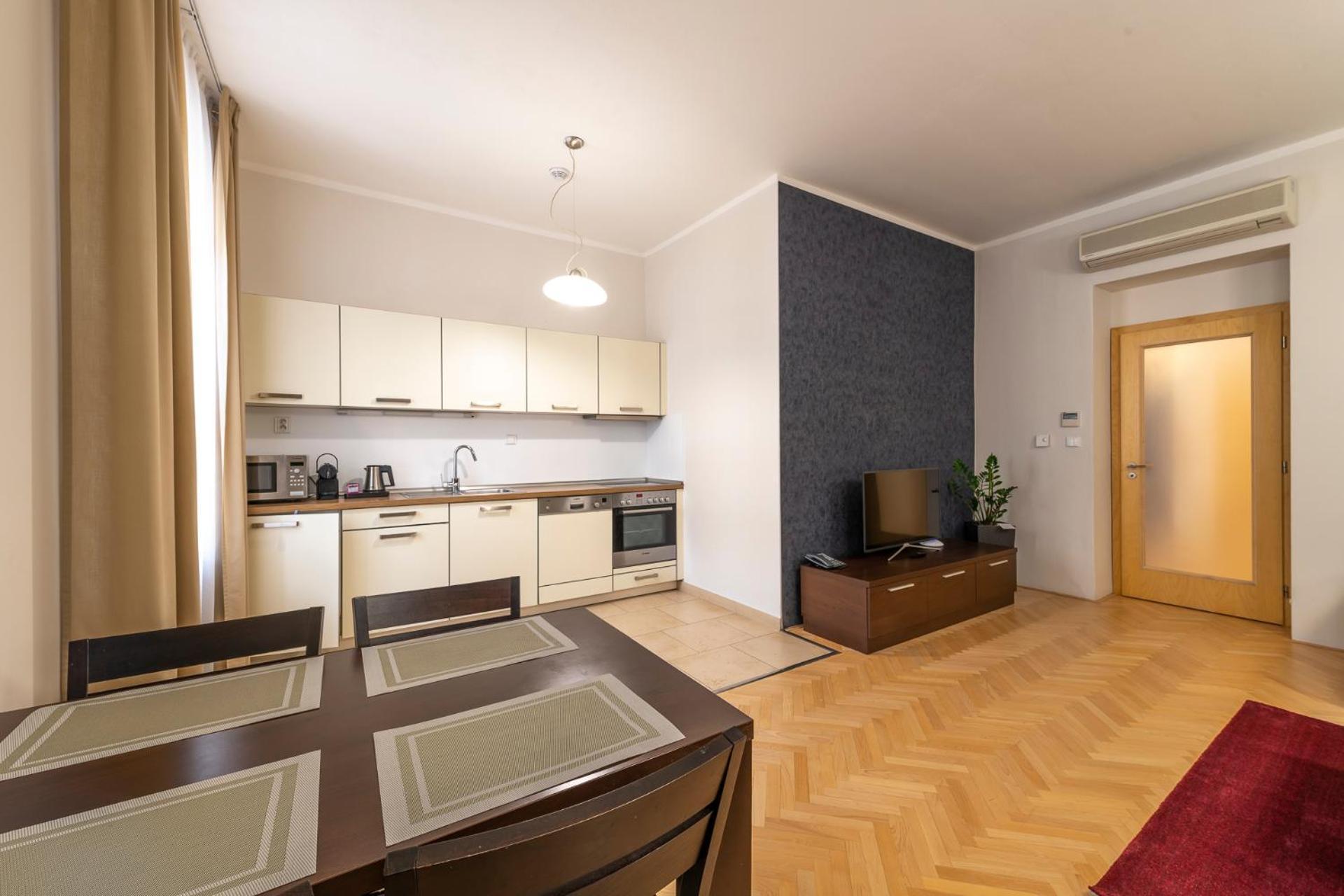 Aparthotel Rezidence Ostrovní Praga Habitación foto