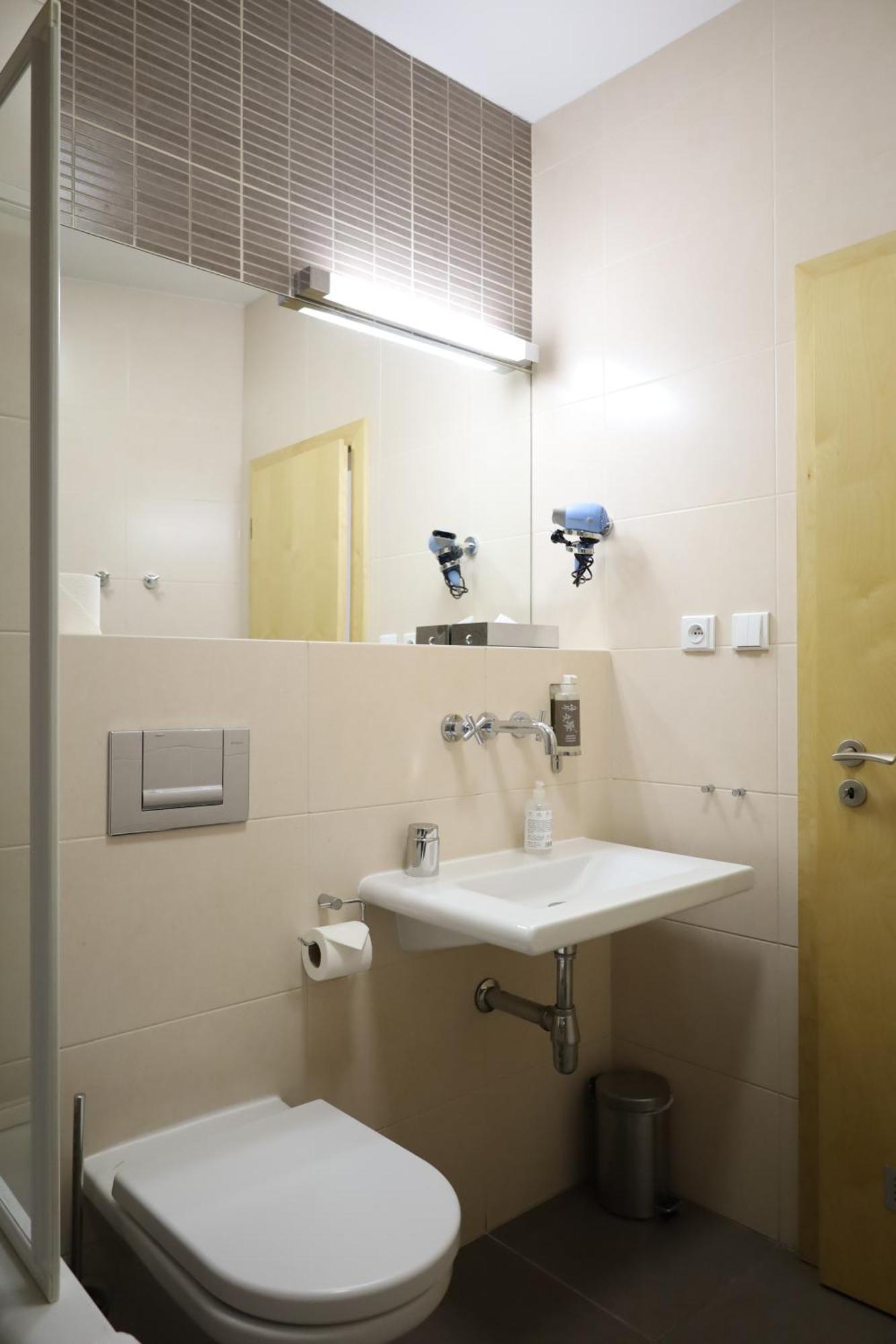 Aparthotel Rezidence Ostrovní Praga Exterior foto