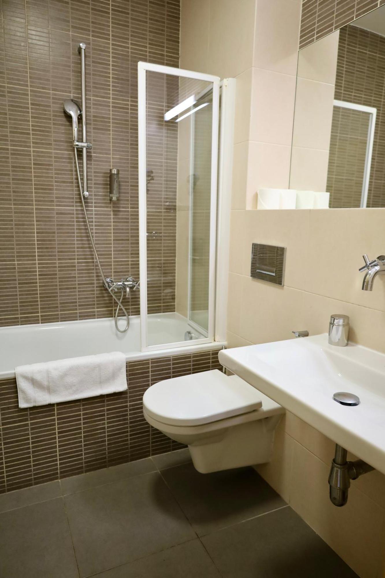 Aparthotel Rezidence Ostrovní Praga Exterior foto