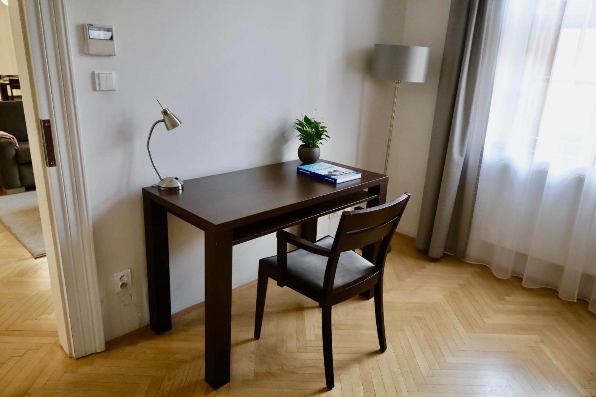 Aparthotel Rezidence Ostrovní Praga Exterior foto