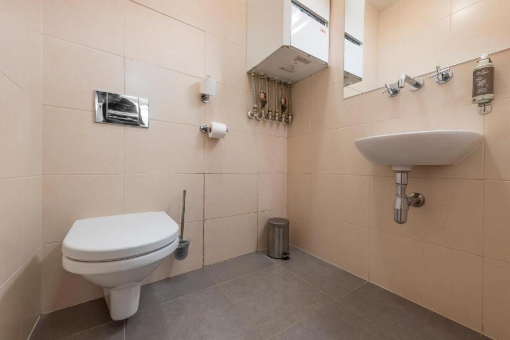 Aparthotel Rezidence Ostrovní Praga Exterior foto