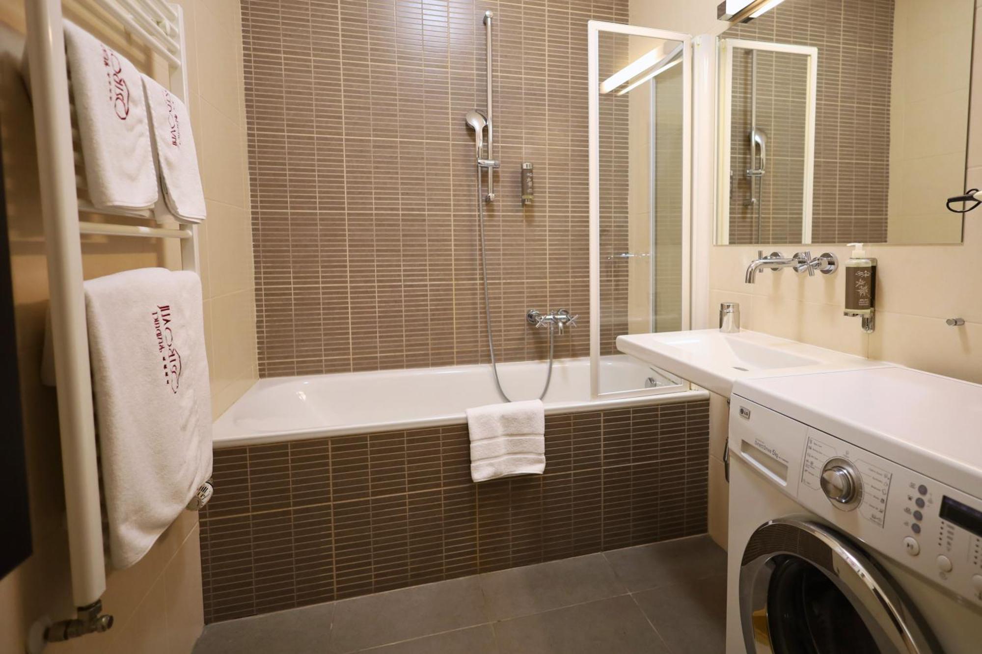 Aparthotel Rezidence Ostrovní Praga Exterior foto